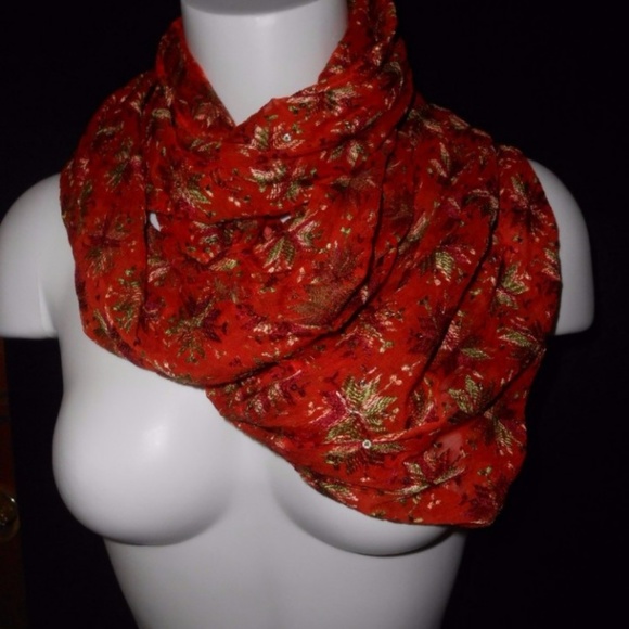 Lightweight Infinity Scarf Rust Colored Crinkle - Picture 3 of 6